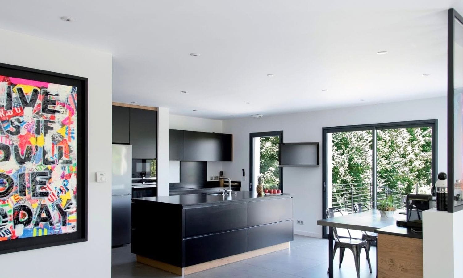 Salon moderne rénové par Nuanciel en Seine-et-Marne