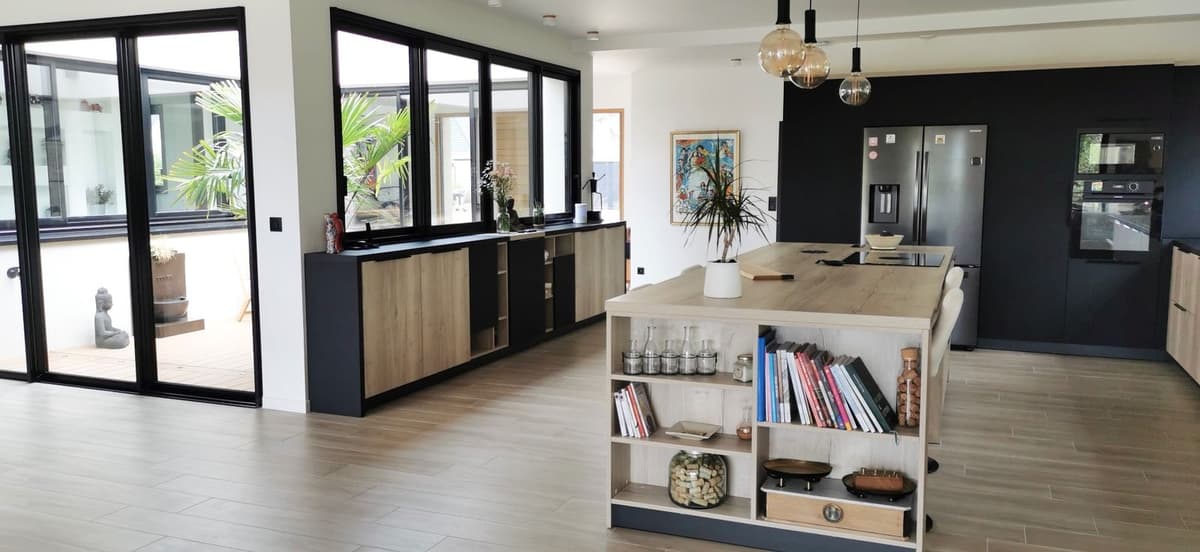 Cuisine avec parquet posé par Nuanciel en Seine-et-Marne (77)